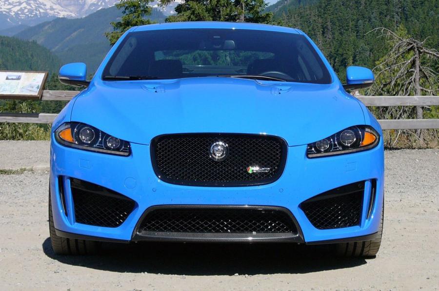  Jaguar XFR-S 2013 года  (фото 27 из 61)